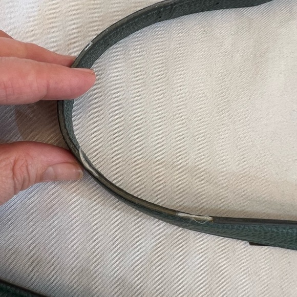 COACH Authentic Pebble Leather Shoulder and Crossbody, Size 14” x 10.5” - Picture 4 of 7